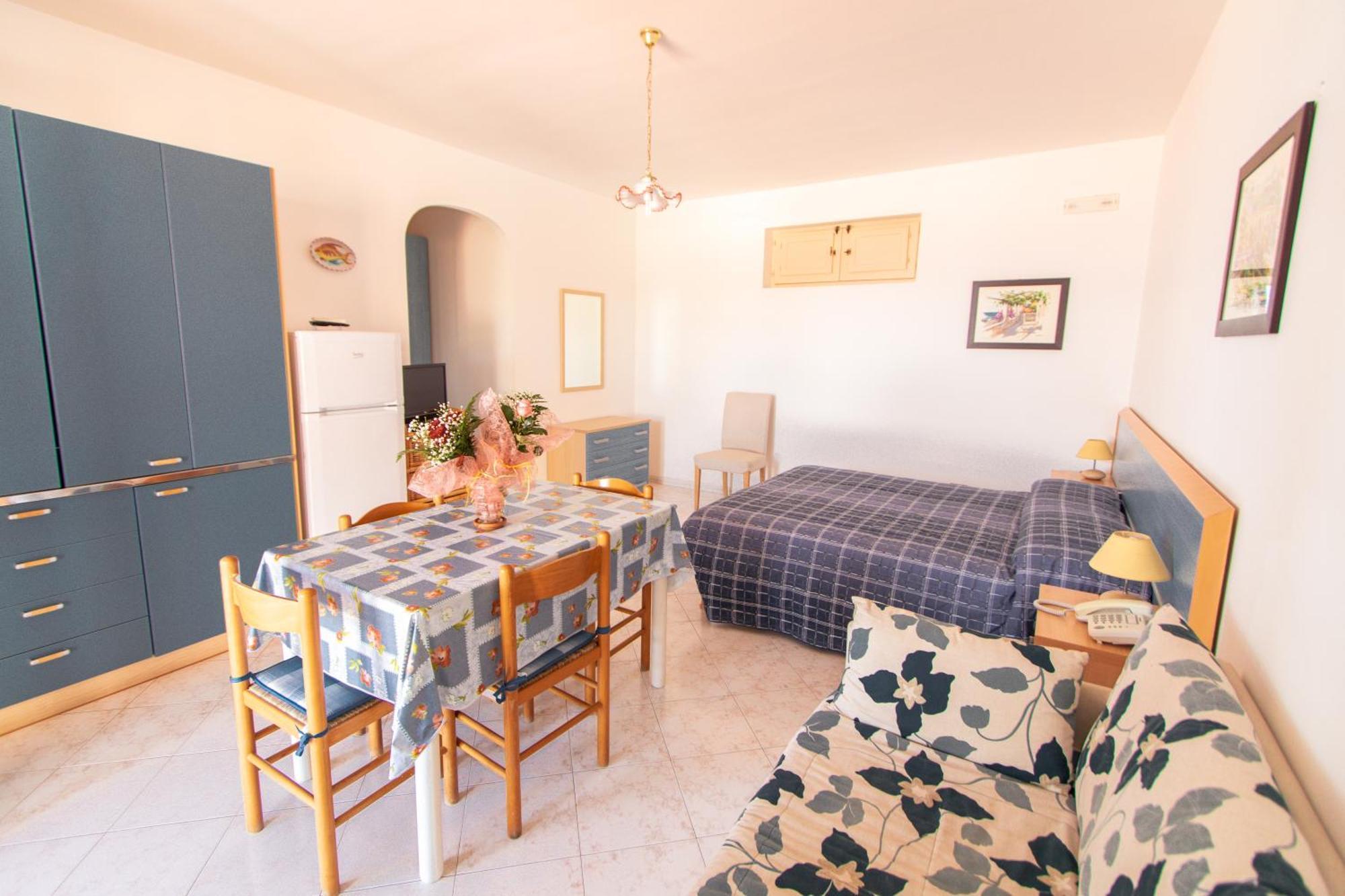 Hotel Residence La Villetta Canneto  Habitación foto